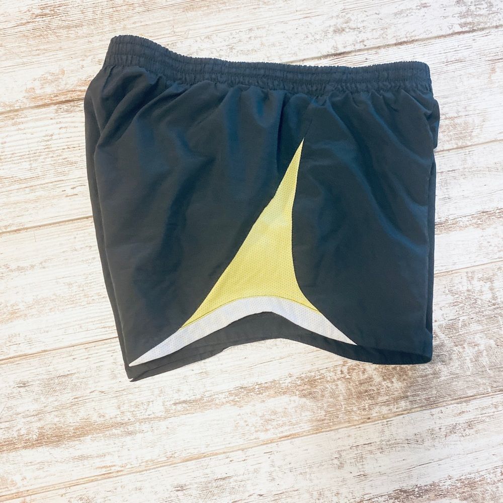 NIKE | DRI FIT | RUNNING SHORTS | WOMENS | SMALL